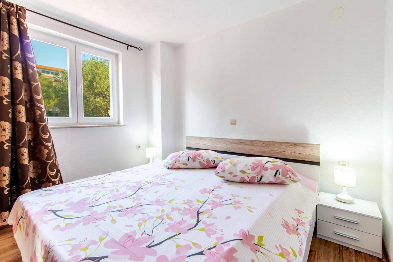 Petra Apartment Palit Εξωτερικό φωτογραφία